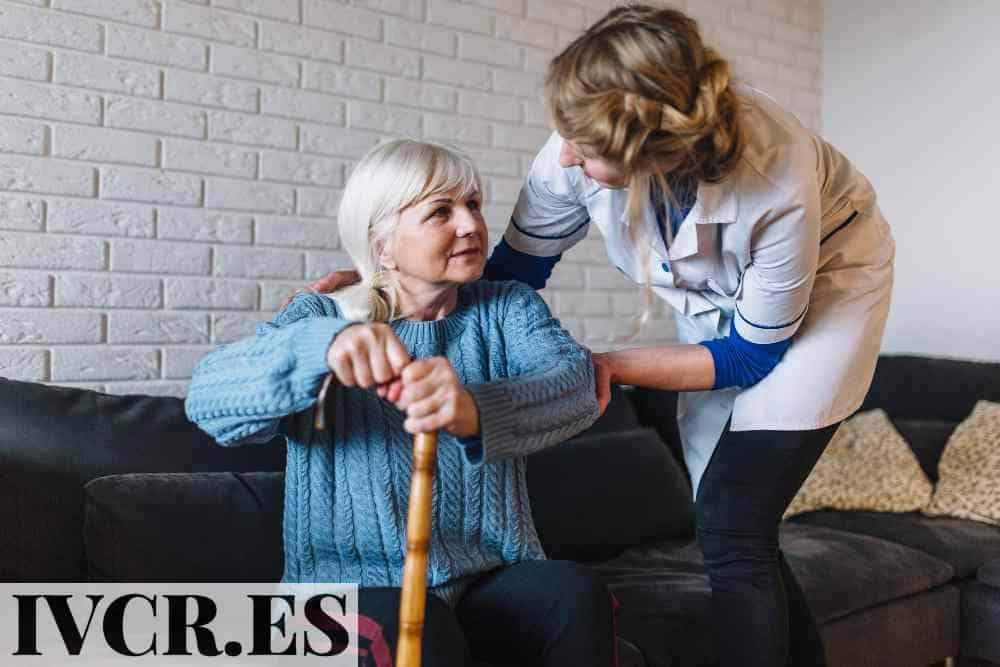 Asistencia a persona mayor