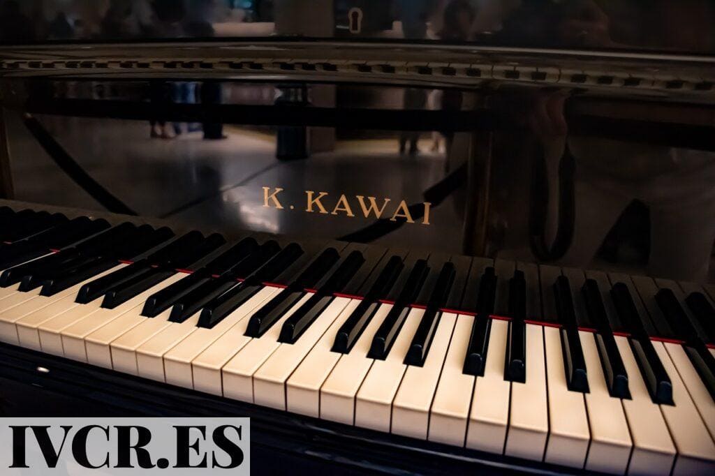 pianos Kawai