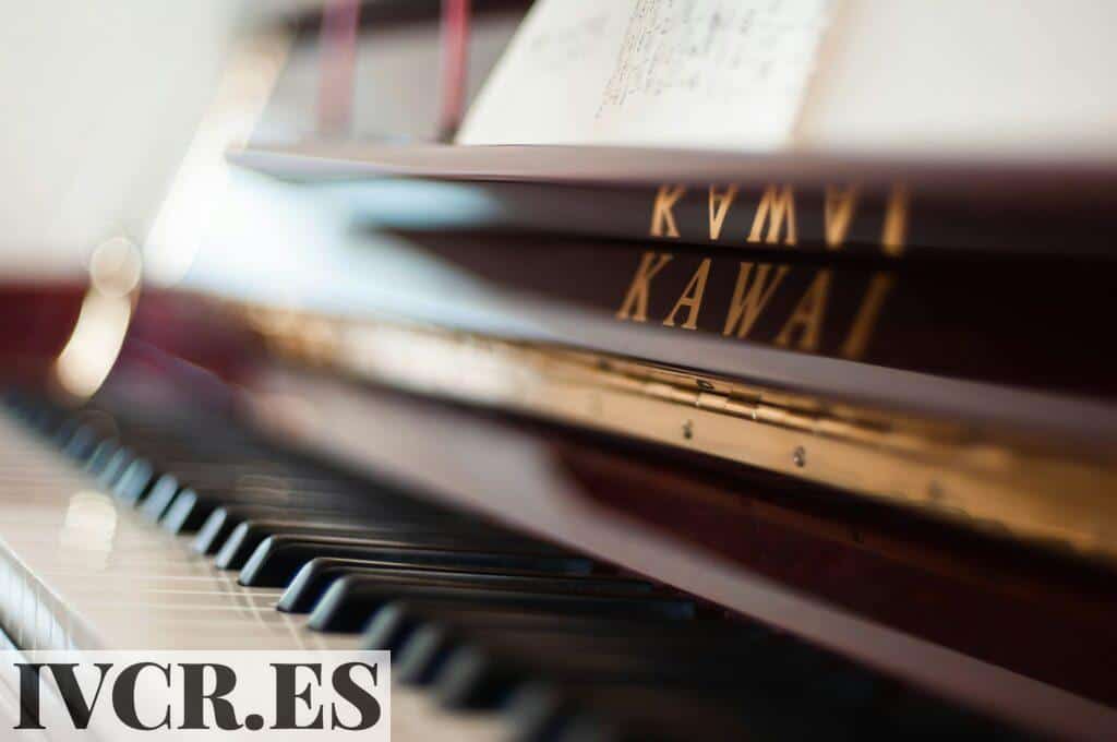 modelos de pianos Kawai